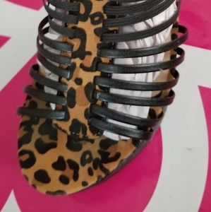 Leopard print wedges